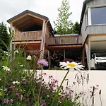 Lagom Haus בית נופש
